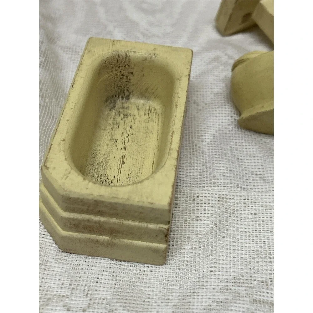 Vintage‎ 1940s Doll House Furniture Yellow Wooden Bathtub, Sink and Toilet 1:16